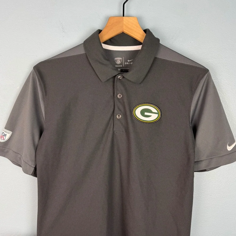 Nike Dri Fit NFL Green Bay Packers Men's Small Gray Short Sleeve Polo Shirt Logo